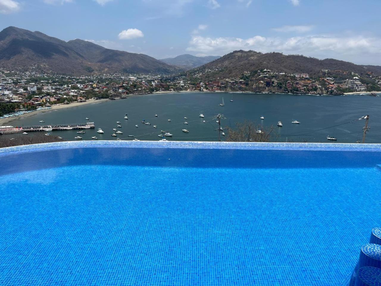 Villas El Morro Zihuatanejo Exterior photo